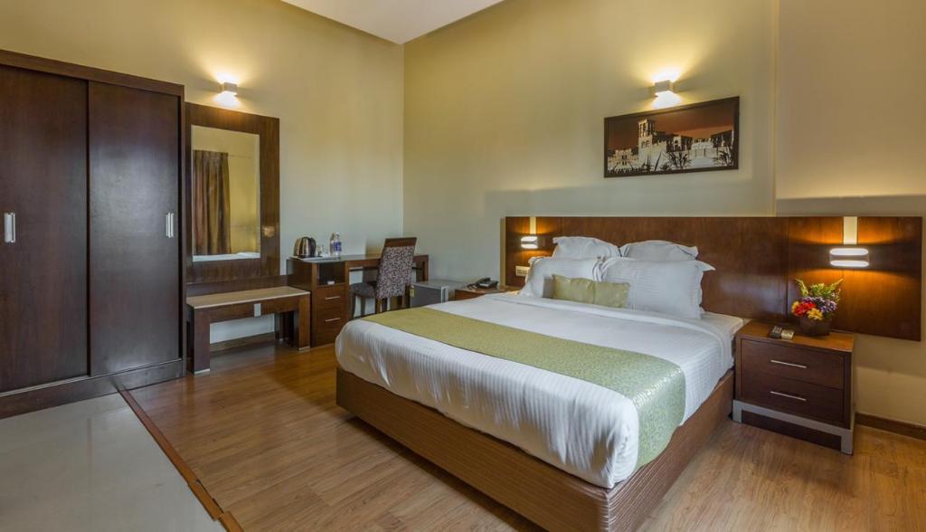 Room image 2